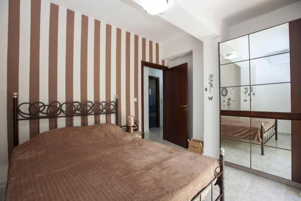 Bedroom, Swimming pool
