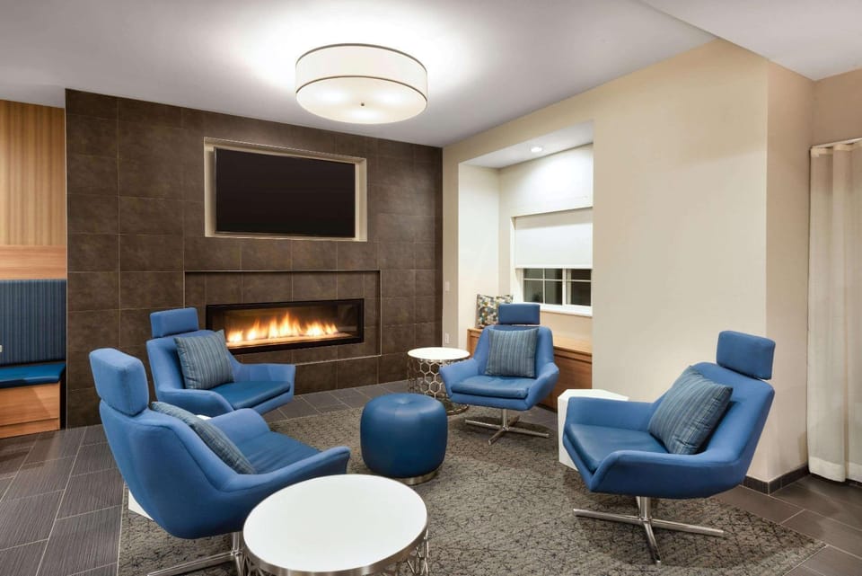 Lobby or reception, On site