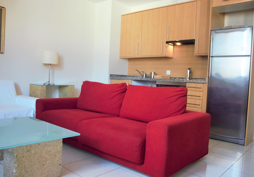 Kitchen or kitchenette, Living room, Seating area
