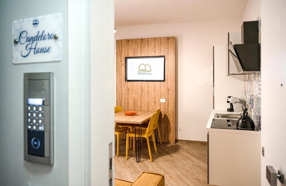 Incao Holiday Candeloro House Apartment in Cefalu