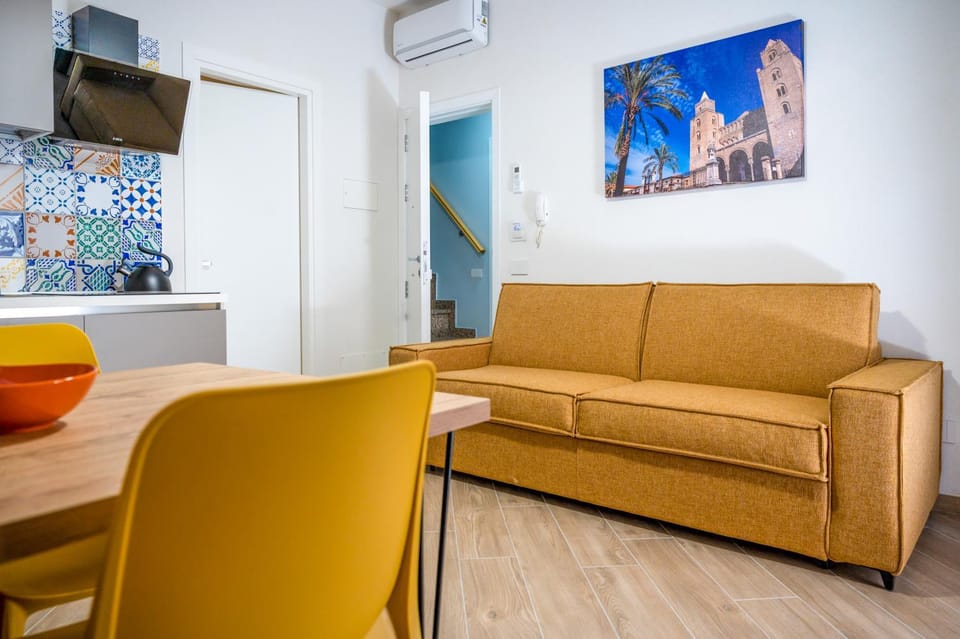 Incao Holiday Candeloro House Apartment in Cefalu