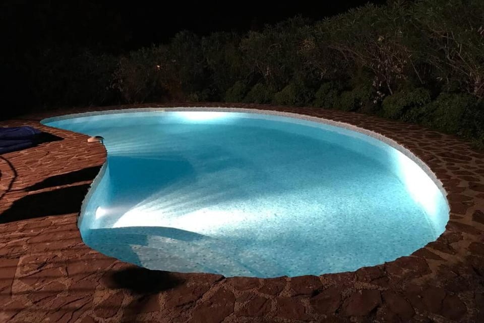 Night, Pool view