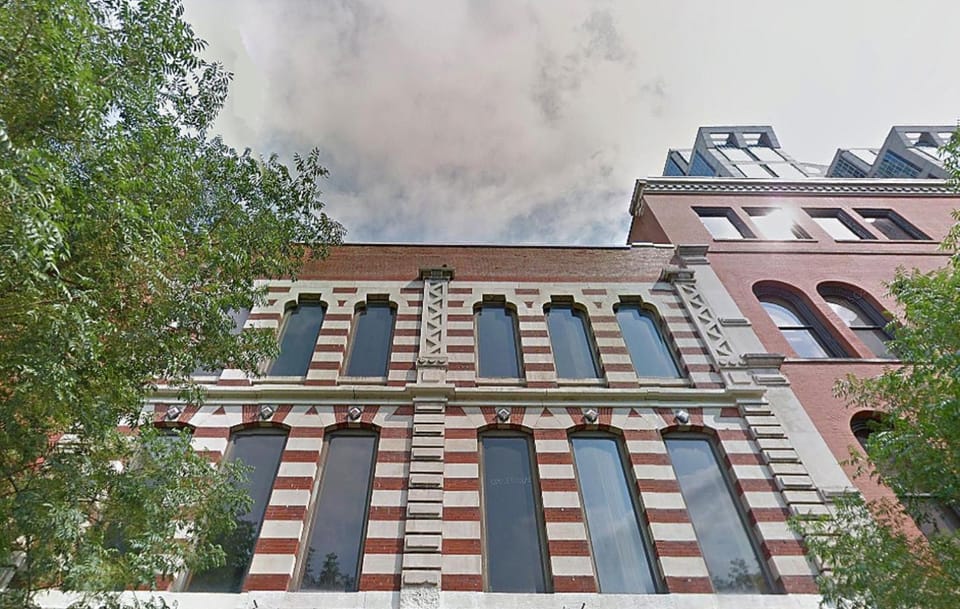 Property building, Facade/entrance