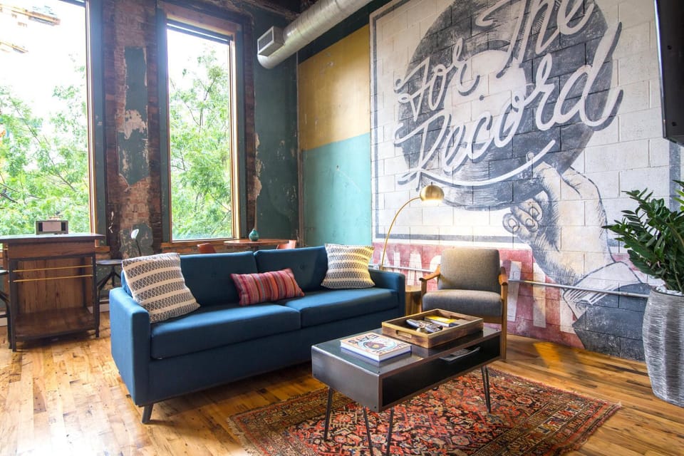 Living room, Seating area