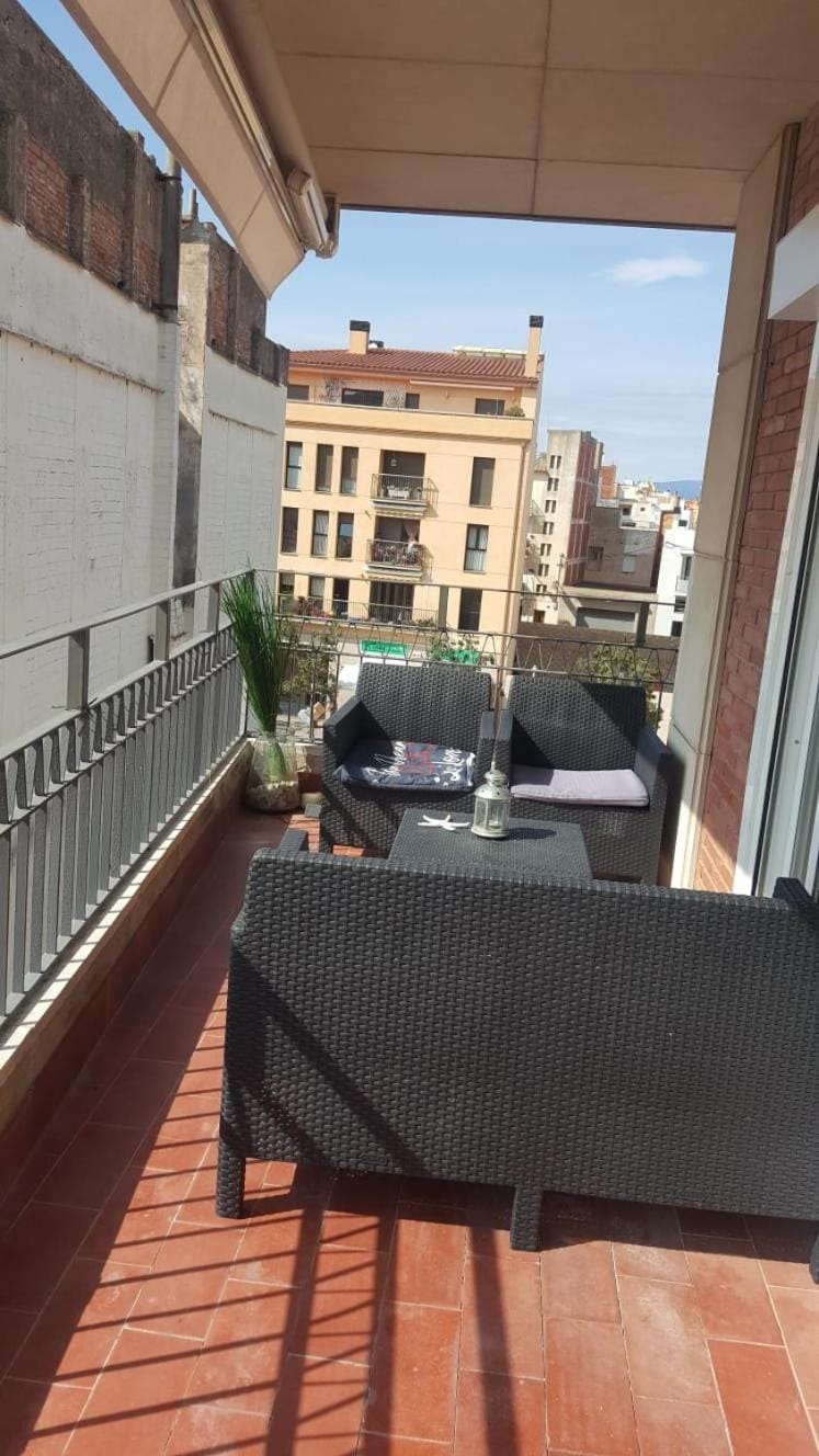 Precioso apartamento a menos de 100m de la playa Apartment in Roses