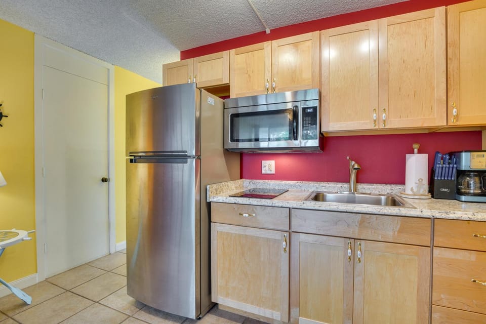Kailua-Kona Studio - Walk to Hale Halawai Park! House in Holualoa