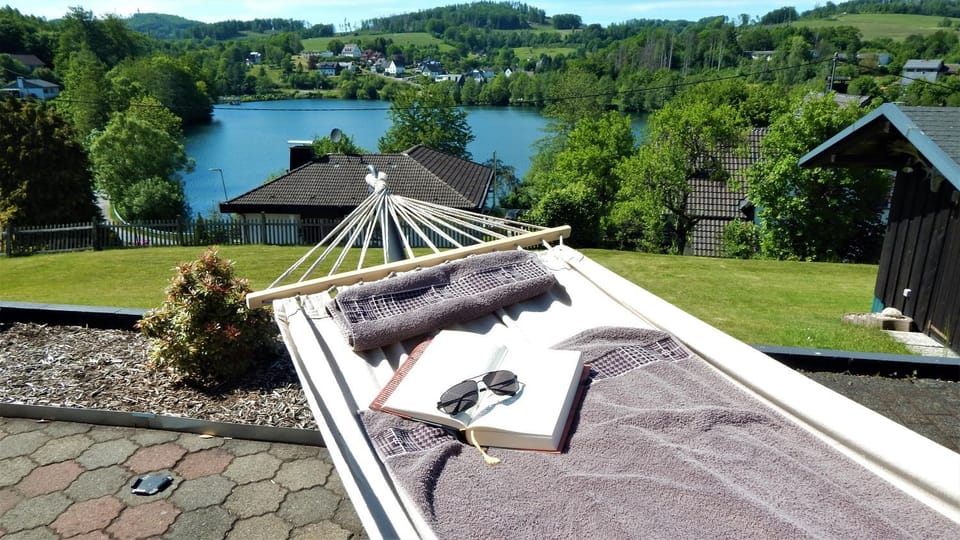 Balcony/Terrace, Lake view