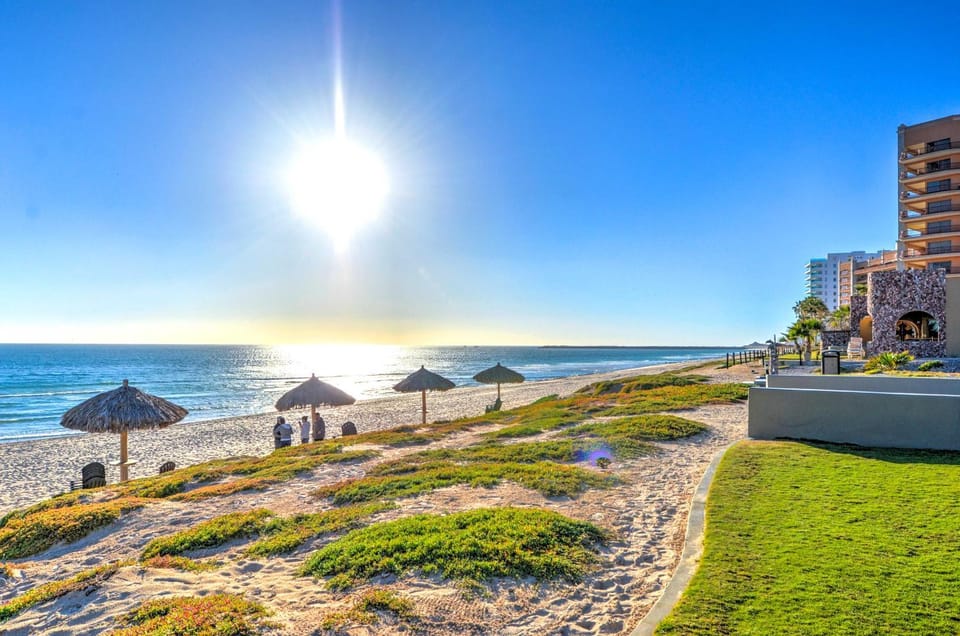 Beachfront Rocky Point Villa w/ Ocean Views! Villa in Rocky Point