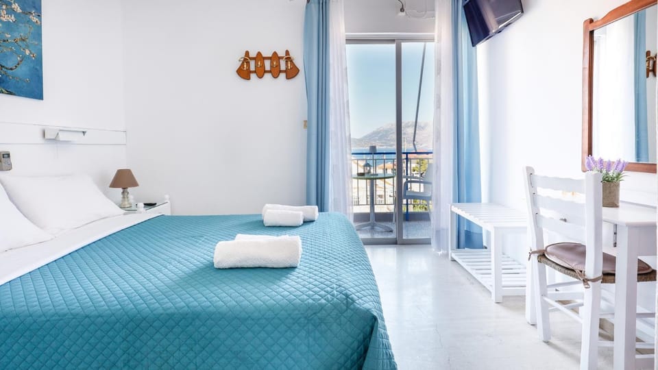 Bed, View (from property/room), Balcony/Terrace, Bedroom, towels
