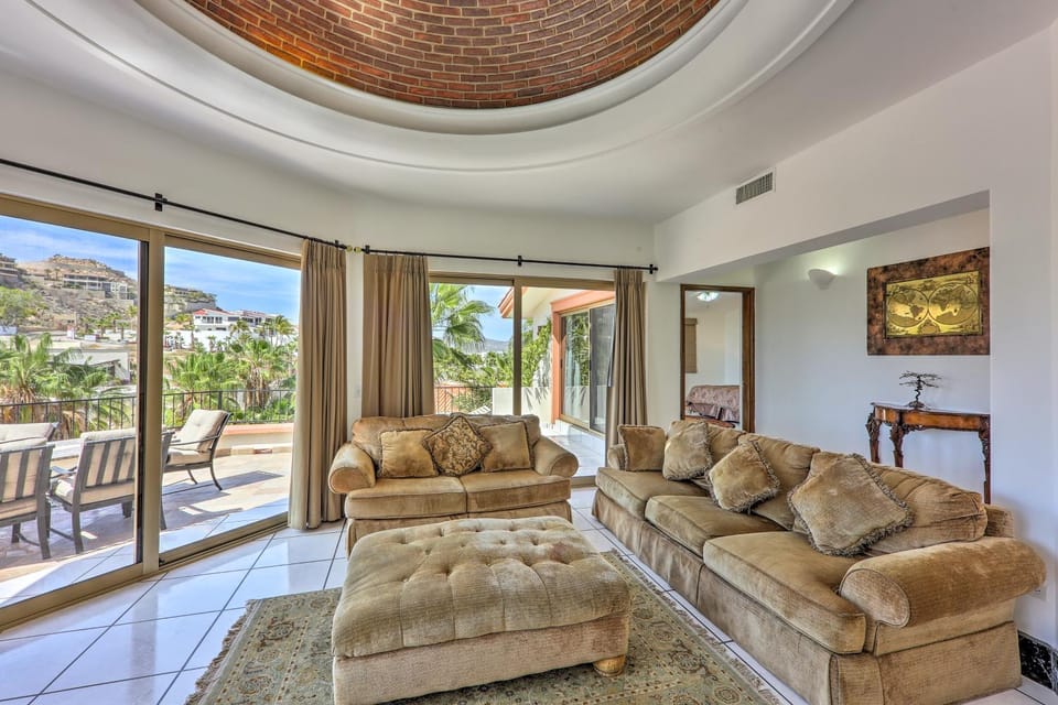 Luxe Cabo Retreat: Terrace w/ Stunning City Views! House in Cabo San Lucas