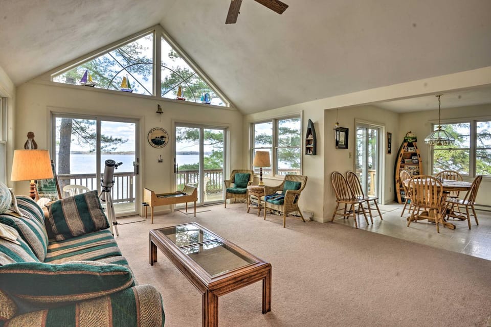 St Lawrence Waterfront Home w/ Grill and Deck! House in Adirondack Mountains