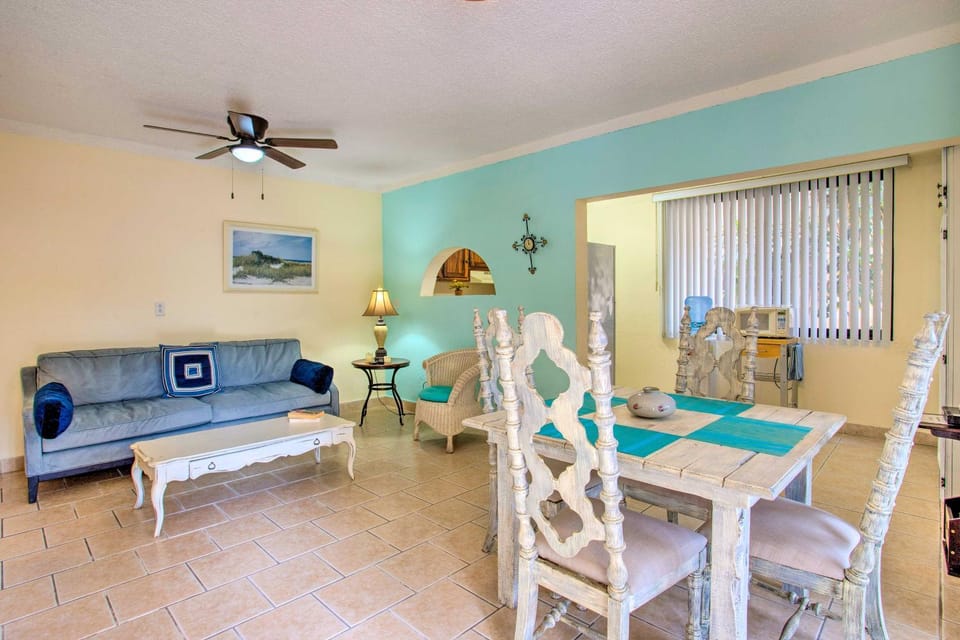 Marina Sol Los Cabos Haven - Walk to Medano Beach! Apartment in Cabo San Lucas