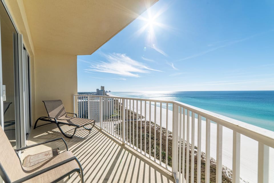 Boardwalk 1101 'Parrothead Paradise' House in Panama City Beach