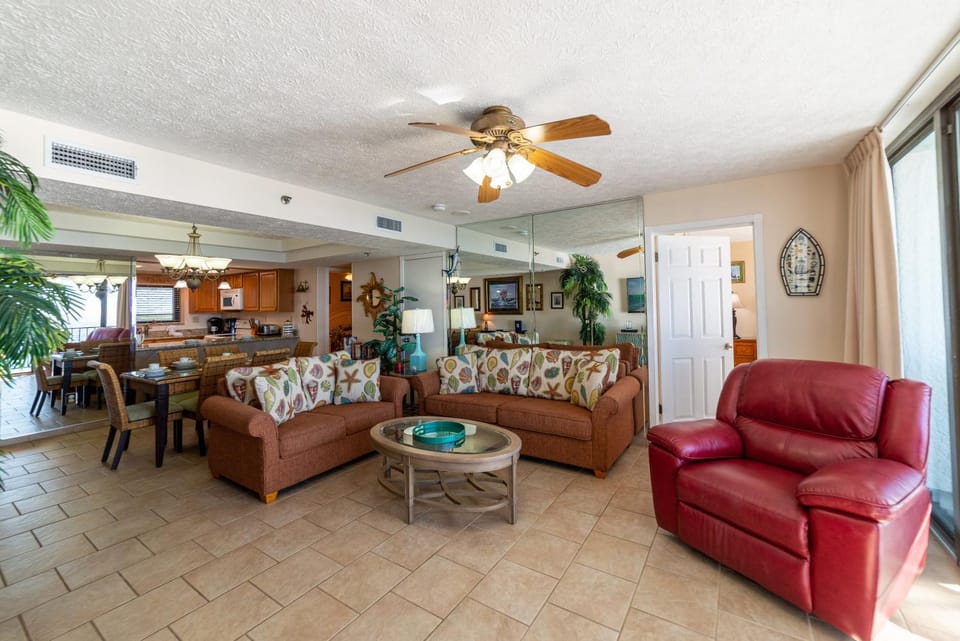 Watercrest 1004 'Neptune's Reef' House in Lower Grand Lagoon