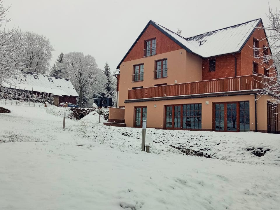 Property building, Winter