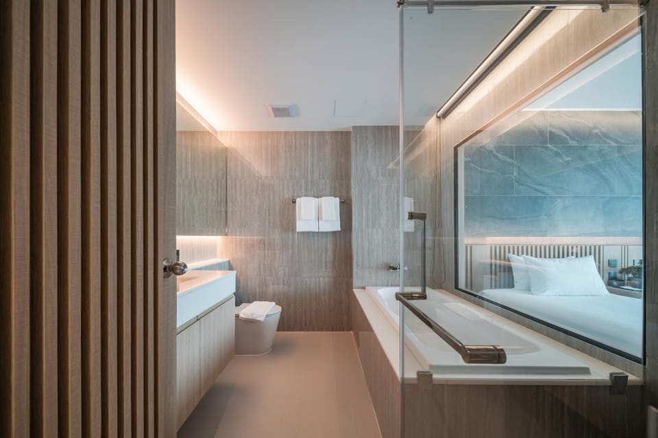 Shower, Toilet, Bathroom, Bath