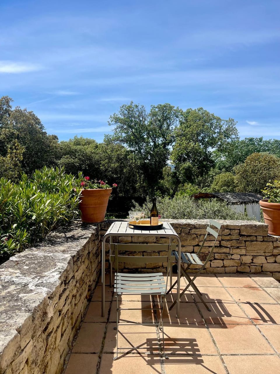 Patio, Dining area