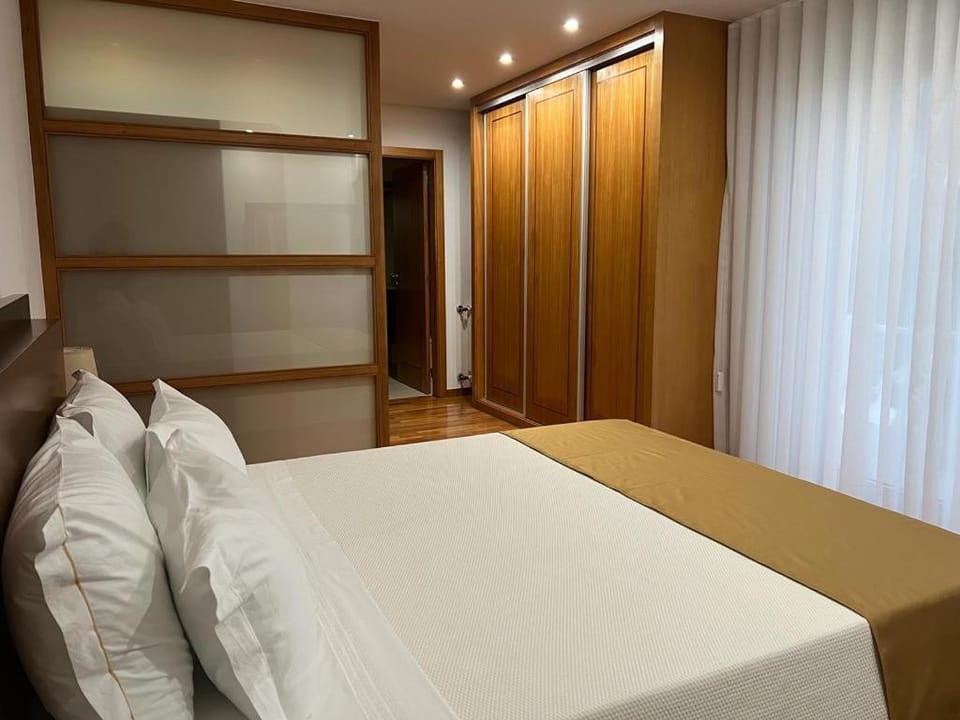 Bed, Bedroom, wardrobe