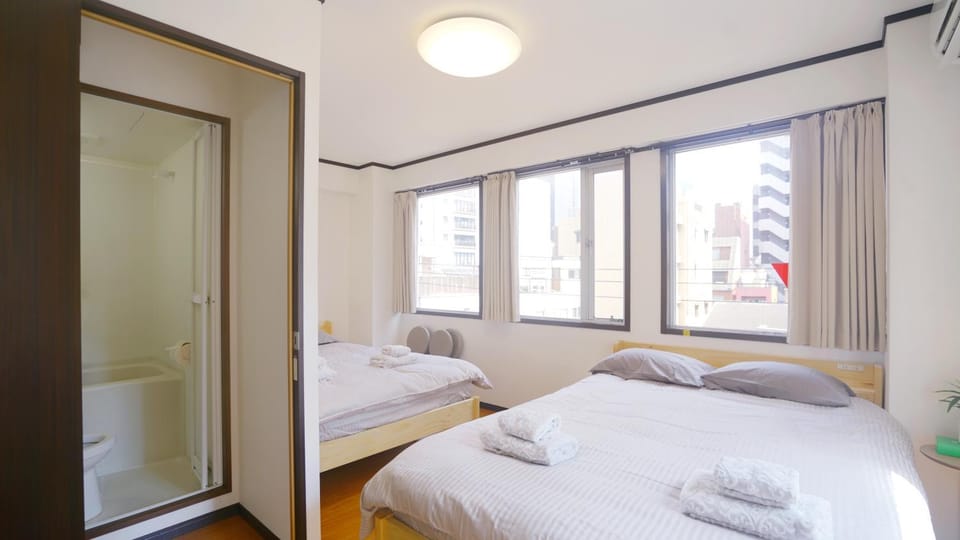 Bed, Photo of the whole room, Bedroom, towels, air conditioner