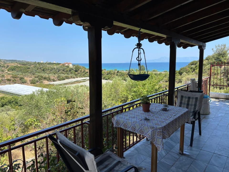Real Holidays Antoniadou - Rustic House House in Decentralized Administration of Macedonia and Thrace