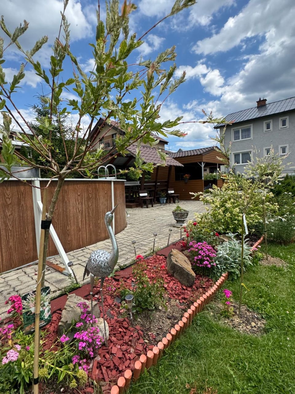 Garden, Swimming pool