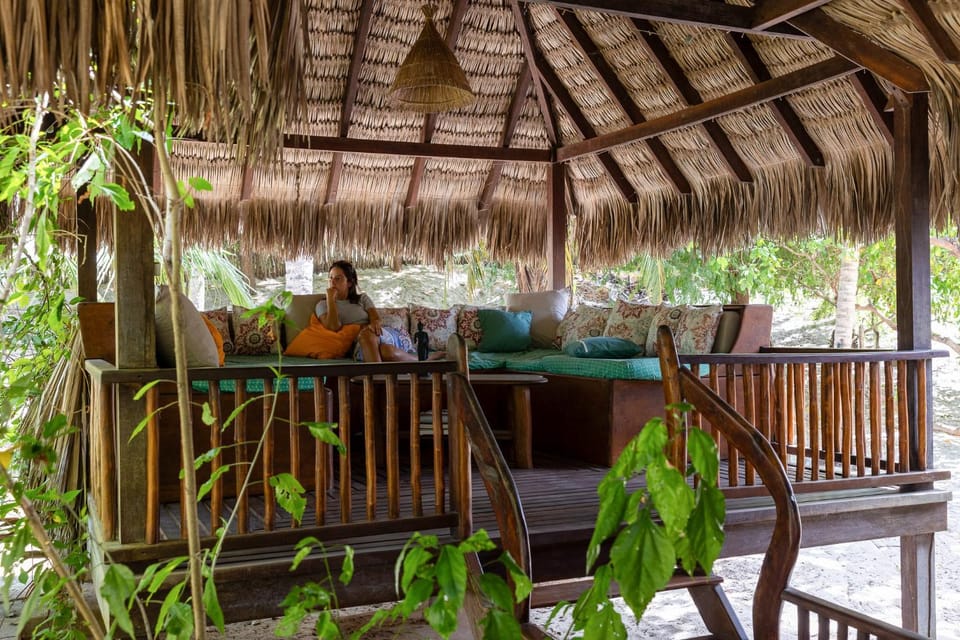 Dining area, Garden view