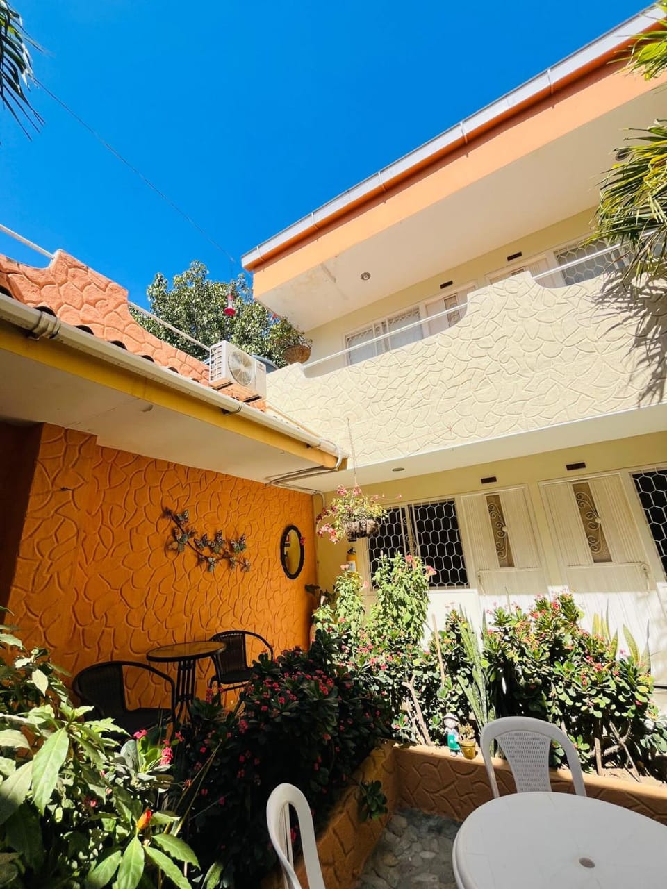 Property building, Patio, Inner courtyard view