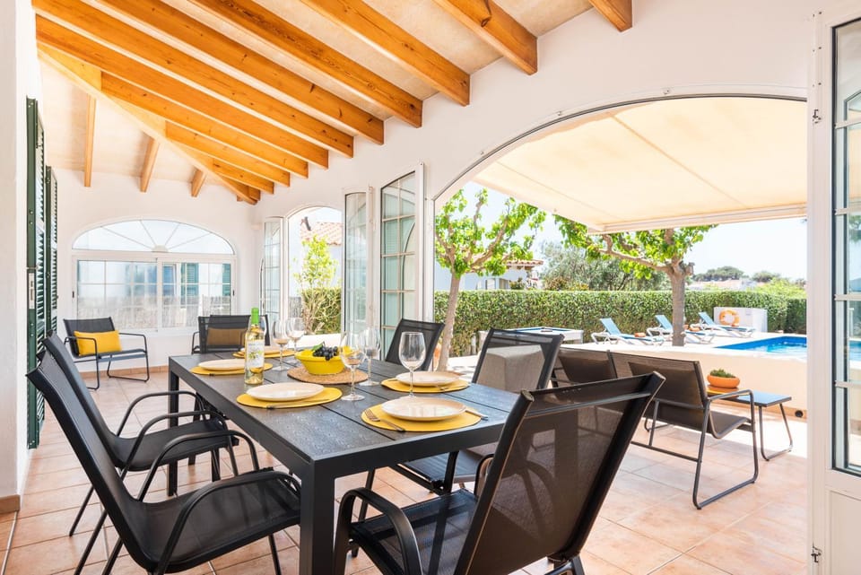 BBQ facilities, Balcony/Terrace, Dining area