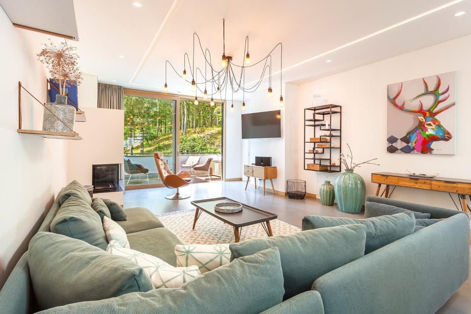 TV and multimedia, Balcony/Terrace, Living room, Seating area