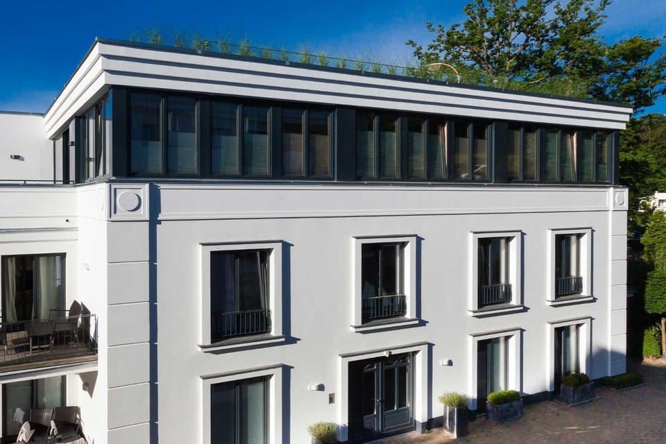 Property building, Day