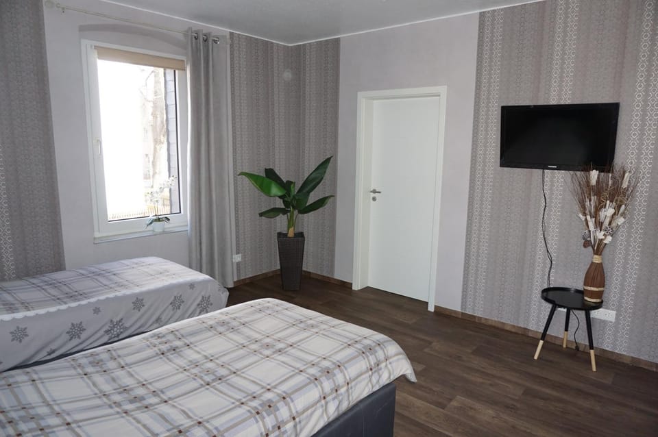 TV and multimedia, Bedroom