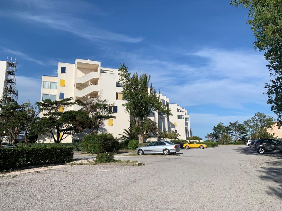 Property building, Parking