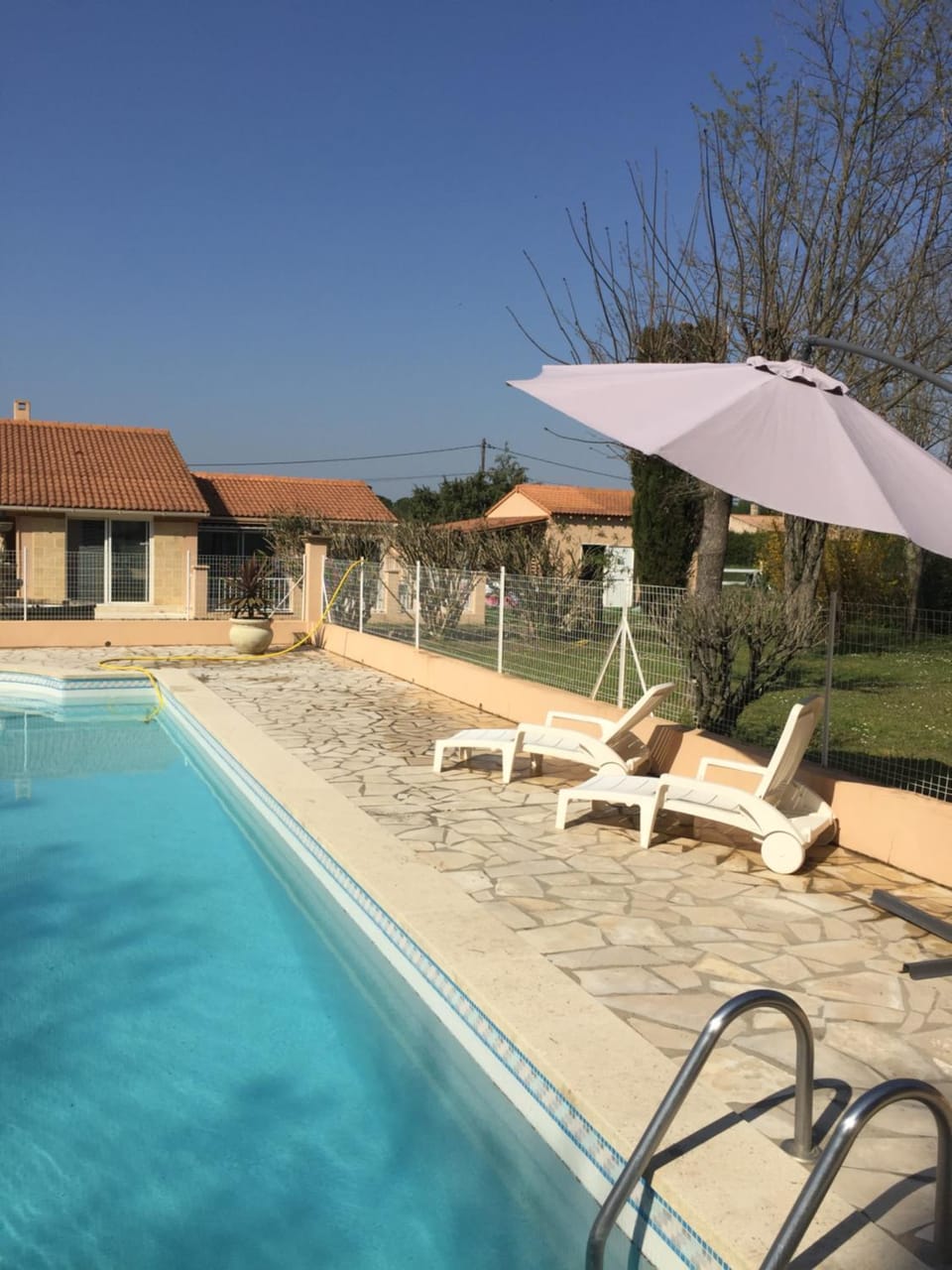 Swimming pool, Swimming pool