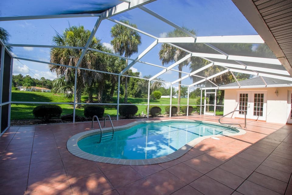Four Bedroom Comfort Villa 4668 House in Hernando