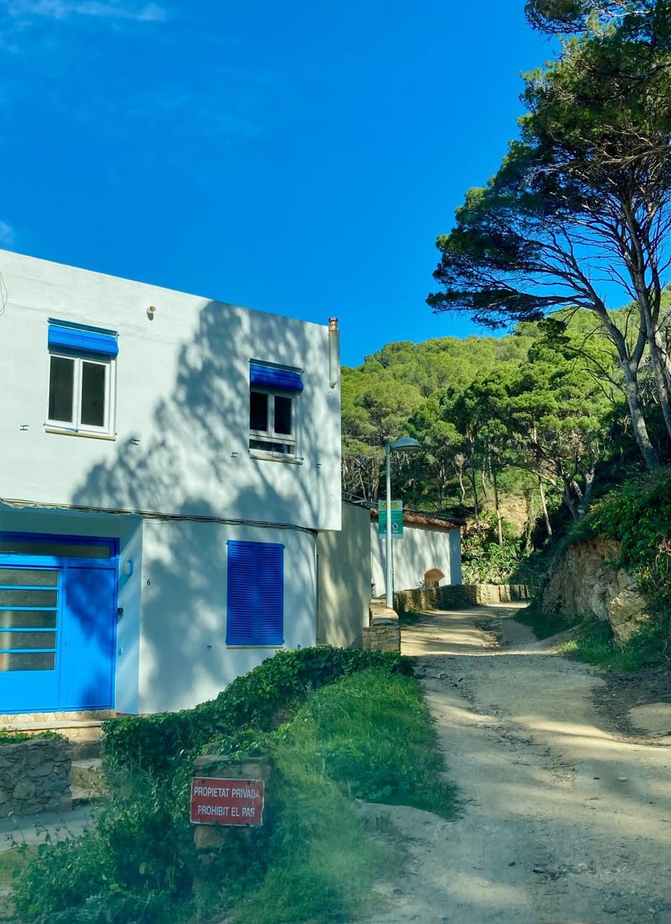 Property building, Facade/entrance, Natural landscape