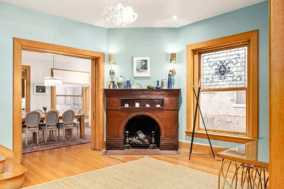 Stunning Historic Home - DT Location! - Sleeps 8 House in Denver