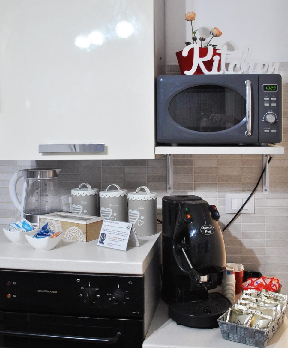 Coffee/tea facilities