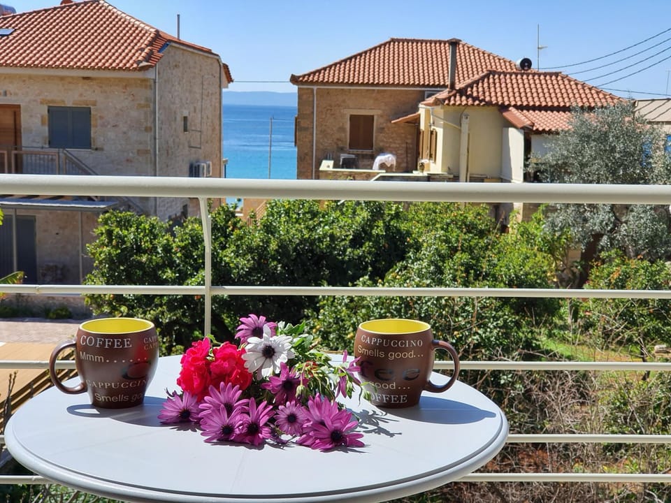 Tasos Rooms Bed and Breakfast in Stoupa
