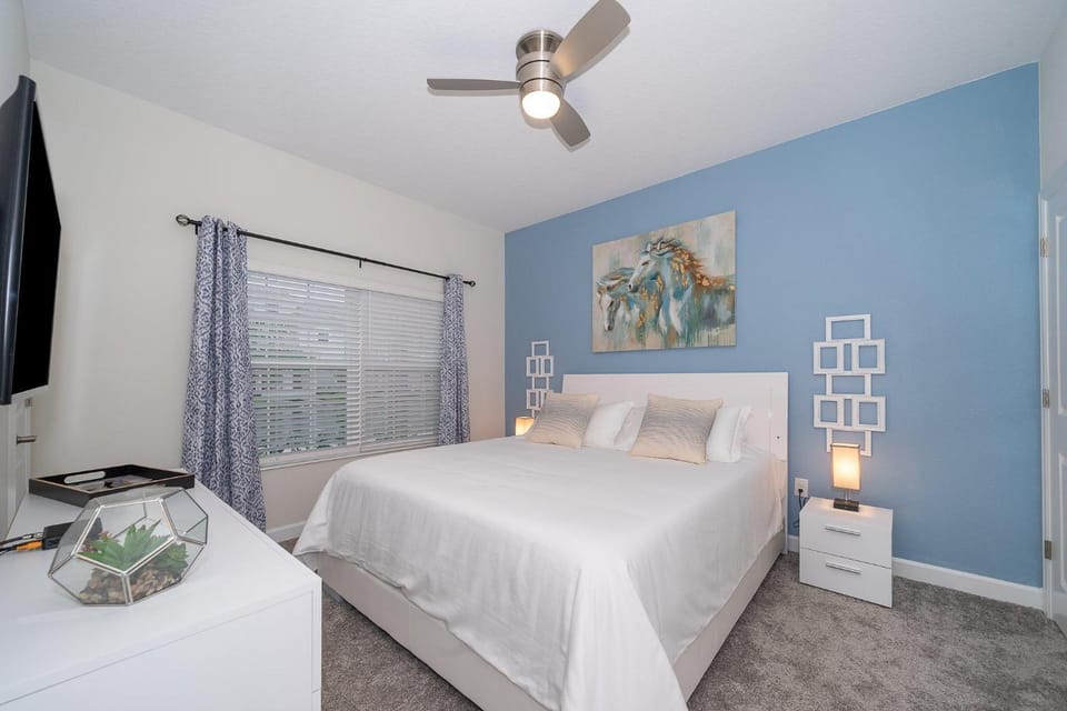 4830FA Townhouse 4 Beds & 3 Baths with Private Pool House in Kissimmee