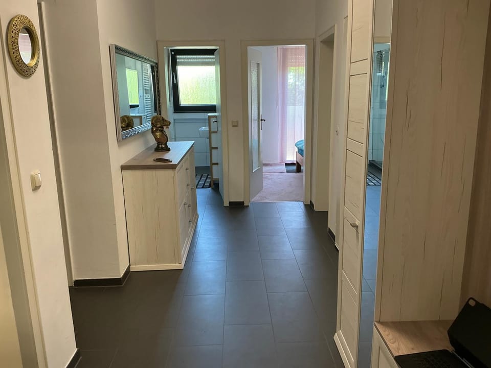 3 Zimmer Wohnung Köln-Hürth-Bonn Apartment in Cologne
