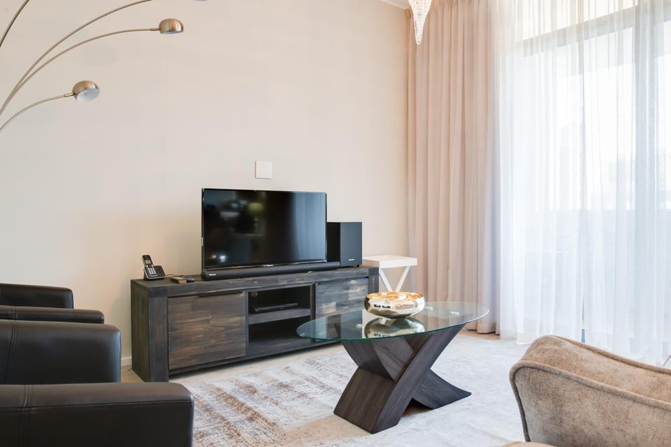 Axis - Century City Self Catering Apartment Apartment in Cape Town