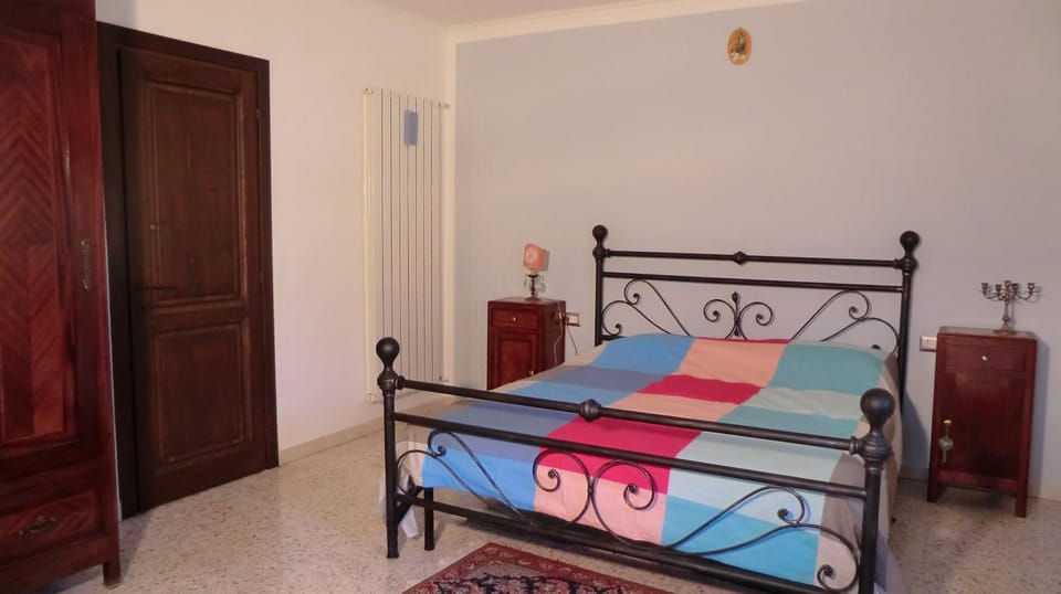 CASALCELSO Villa con Giardino House in Marche