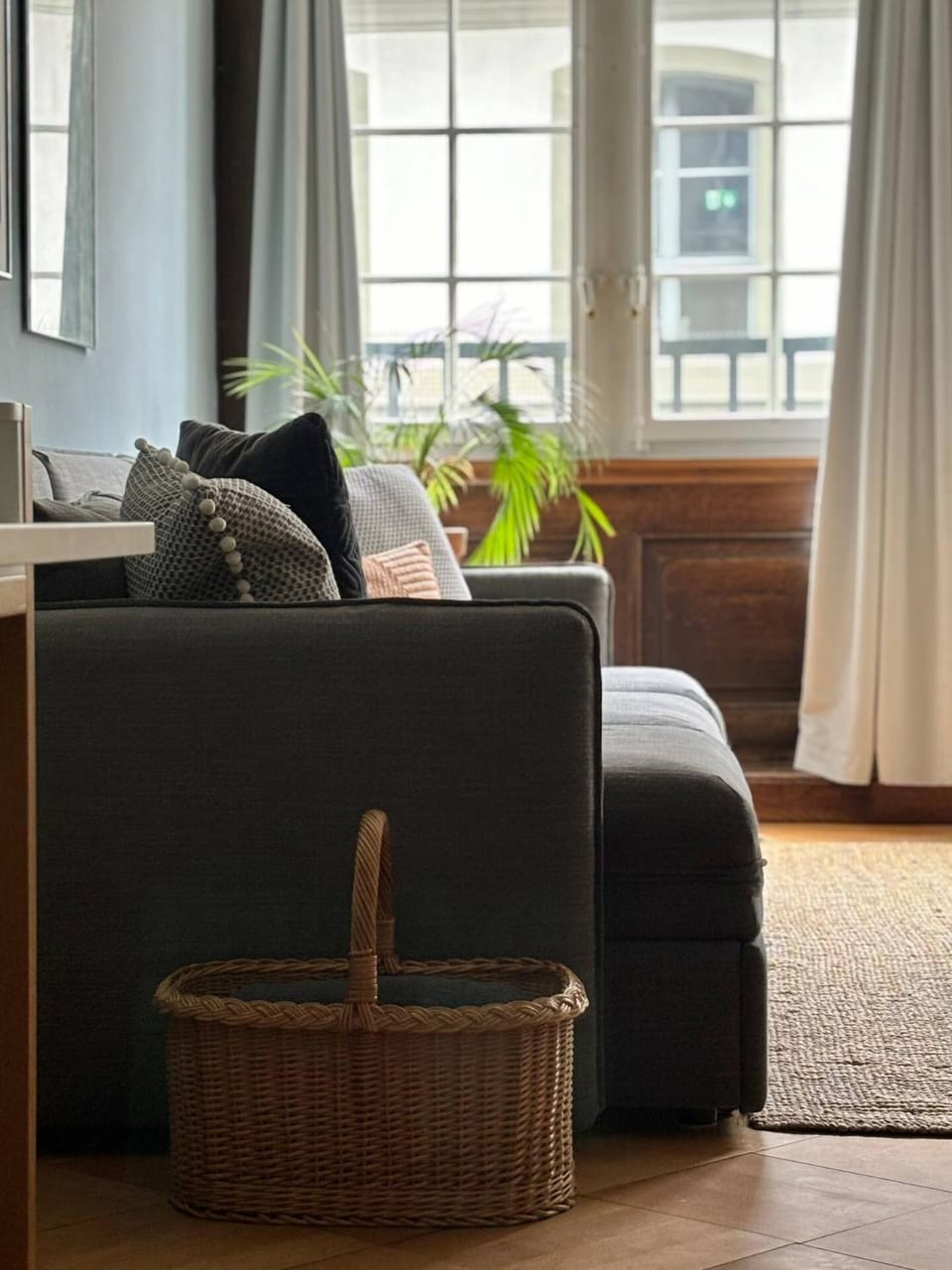 Bright & Stylish-Heart of Old City-Experienced Hosts Apartment in City of Bern