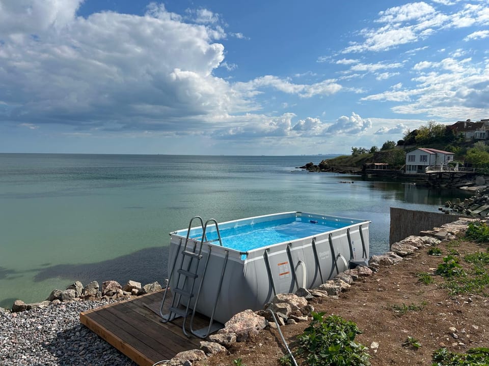 Уютный коттедж дача на берегу Моря Apartment in Odessa Oblast