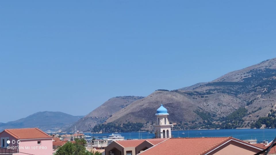 City view, Sea view