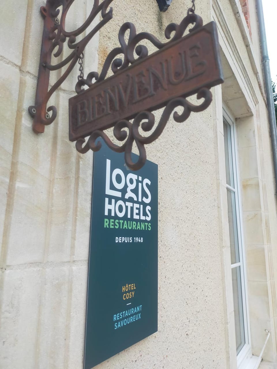 Property logo or sign