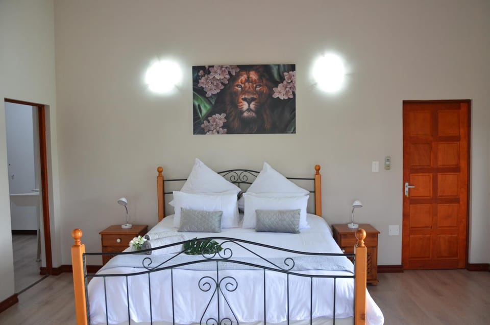 Muqurati Lodge - Dinokeng Game Reserve Nature lodge in Gauteng