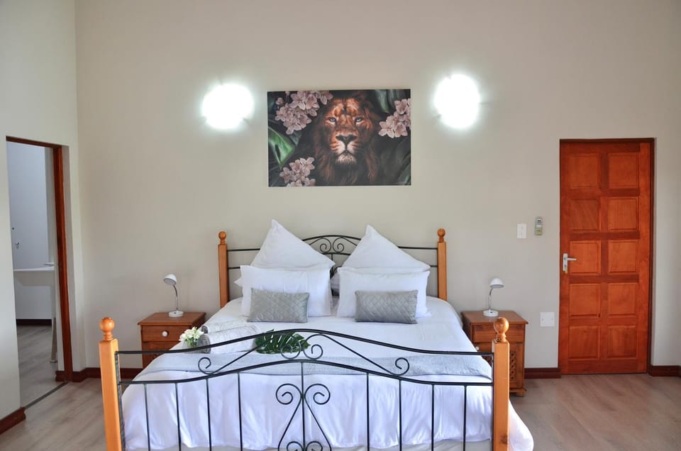 Muqurati Lodge - Dinokeng Game Reserve Nature lodge in Gauteng