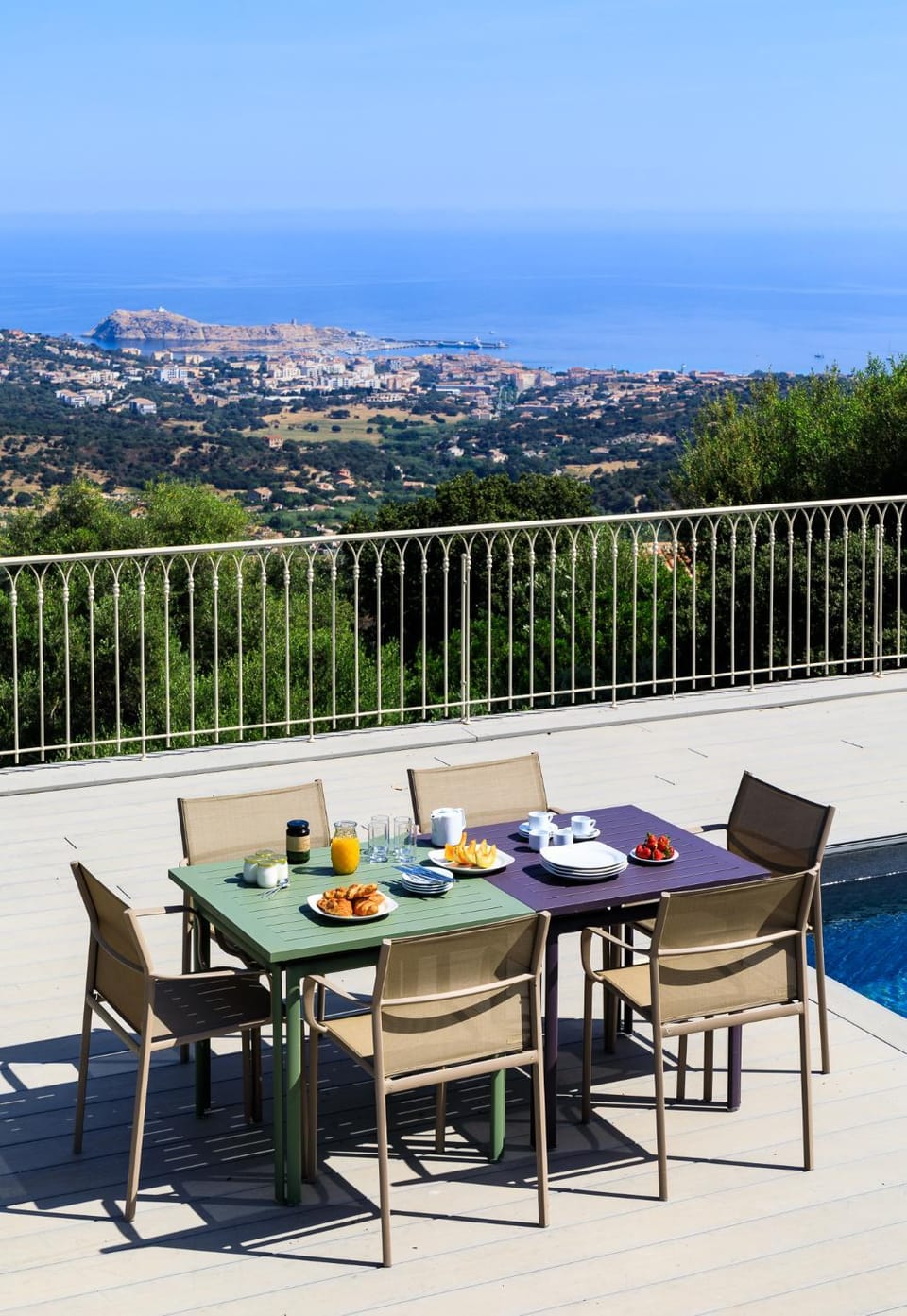 Patio, Swimming pool