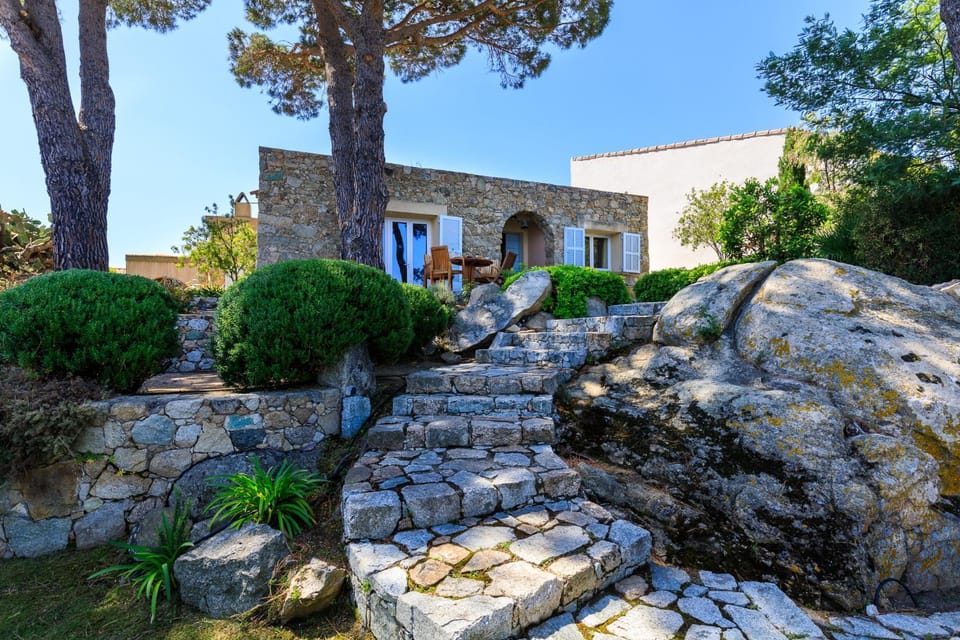Patio, Facade/entrance, Garden